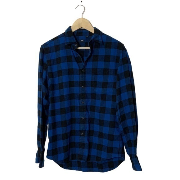 Uniqlo flannel Buffalo plaid button shirt Small black blue cotton soft - Picture 1 of 4